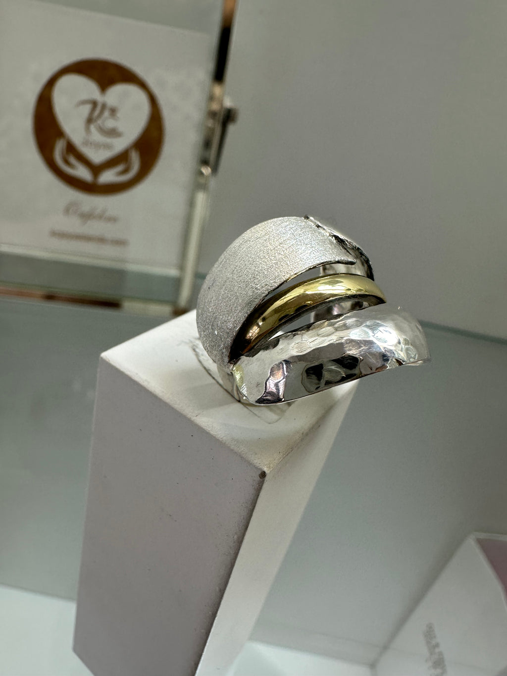 Anillo tres pétalos